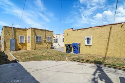 1054 W 81st Place, Los Angeles, CA 90044 - Photo 27