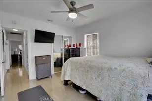 1054 W 81st Pl, Los Angeles, CA 90044 - Photo 21