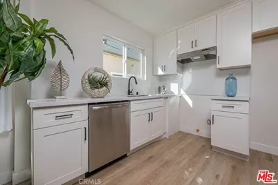 1435 W 53rd, Los Angeles, CA 90062 - Photo 15