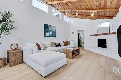 2921 N Poinsettia, Manhattan Beach, CA 90266 - Photo 3