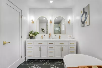 6325 Long, Los Angeles, CA 90043 - Photo 31