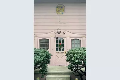 12944 Riverside Drive, Sherman Oaks, CA 91423 - Photo 3