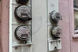 12944 Riverside Dr, Sherman Oaks, CA 91423 - Photo 9