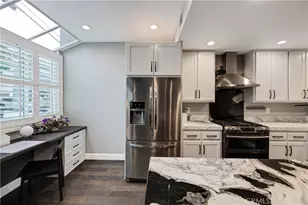 501 Herondo Street, Hermosa Beach, CA 90254 - Photo 7