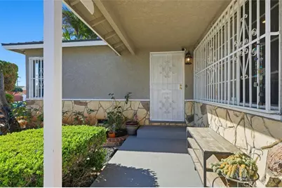 2165 W 115th, Hawthorne, CA 90250 - Photo 3