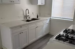 1020 Broad, Wilmington, CA 90744 - Photo 9