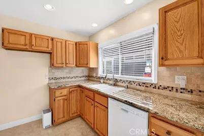 621 Cota Avenue, Torrance, CA 90501 - Photo 19