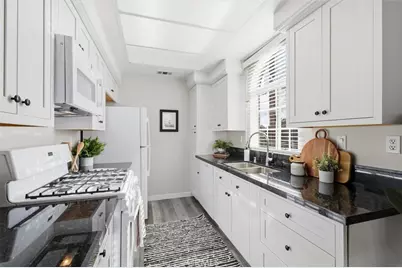 21854 Vermont Avenue #8, Torrance, CA 90502 - Photo 9