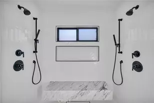 966 Rosecrans Ave, Manhattan Beach, CA 90266 - Photo 17