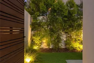 966 Rosecrans Ave, Manhattan Beach, CA 90266 - Photo 29