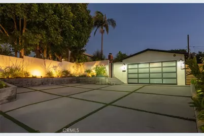 966 Rosecrans Avenue, Manhattan Beach, CA 90266 - Photo 27