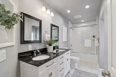 16001 S Vermont #44, Gardena, CA 90247 - Photo 25