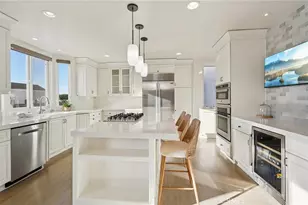 654 5th St, Hermosa Beach, CA 90254 - Photo 9