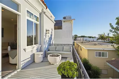 654 5th Street, Hermosa Beach, CA 90254 - Photo 33