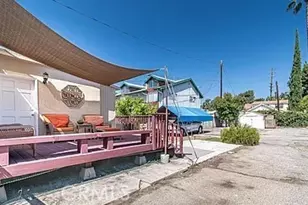 817 Chestnut Ave, Los Angeles, CA 90042 - Photo 17