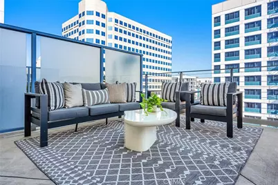 285 W 6th #331, San Pedro, CA 90731 - Photo 27