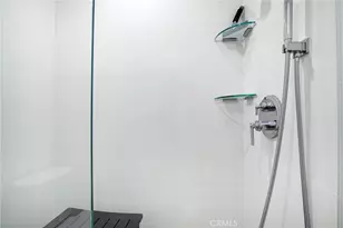 927 N Kings Road, West Hollywood, CA 90069 - Photo 21