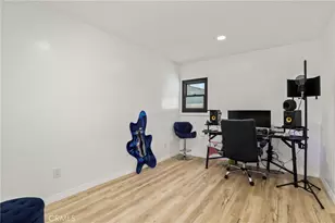 2673 Regway Ave, Long Beach, CA 90810 - Photo 13