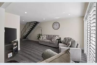 910 E Meadbrook, Carson, CA 90746 - Photo 7