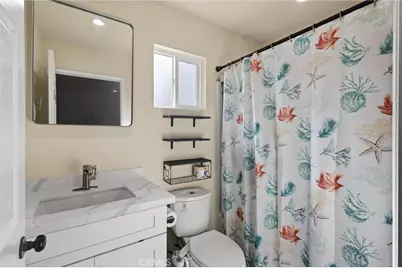 910 E Meadbrook, Carson, CA 90746 - Photo 29