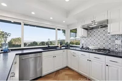 26540 Hawkhurst Drive, Rancho Palos Verdes, CA 90275 - Photo 17