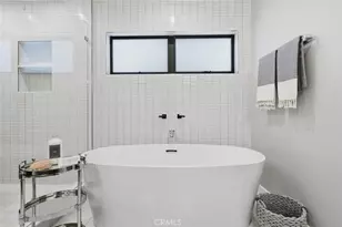 959 5th St, Hermosa Beach, CA 90254 - Photo 29