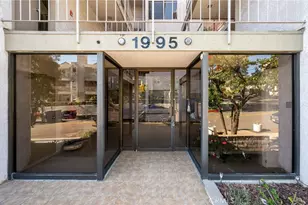 1995 Molino Ave, Signal Hill, CA 90755 - Photo 15