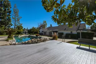 17259 Rayen St, Los Angeles, CA 91325 - Photo 41