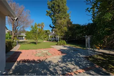 17259 Rayen Street, Sherwood Forest, CA 91325 - Photo 45