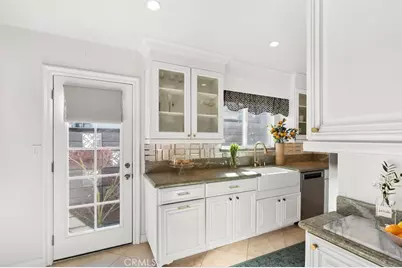 625 Camino Real, Redondo Beach, CA 90277 - Photo 15