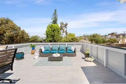 625 Camino Real, Redondo Beach, CA 90277 - Photo 9