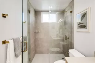 1544 W 215th St, Torrance, CA 90501 - Photo 13