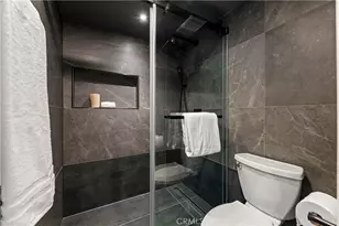 1337 18th St, Santa Monica, CA 90404 - Photo 17