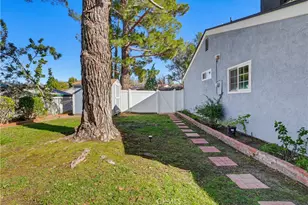 27729 Calypso, Canyon Country, CA 91351 - Photo 25