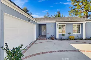 27729 Calypso, Canyon Country, CA 91351 - Photo 3