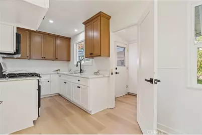 3611 4th Avenue, La Crescenta, CA 91214 - Photo 5