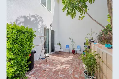 3903 W 182nd Street, Torrance, CA 90504 - Photo 17