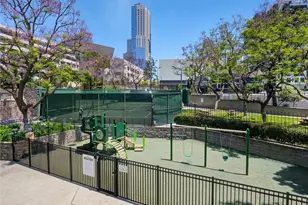 800 W 1st St, Los Angeles, CA 90012 - Photo 35