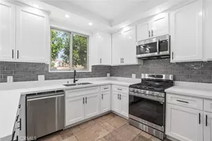 127 W 219th Pl, Carson, CA 90745 - Photo 17