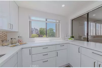 28012 Ridgeforest Court, Rancho Palos Verdes, CA 90275 - Photo 5