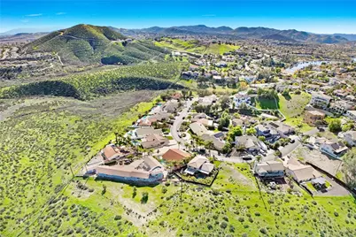 22962 Giant Fir, Canyon Lake, CA 92587 - Photo 33