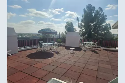 8530 Holloway Drive #303, West Hollywood, CA 90069 - Photo 13