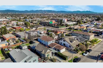 3119 W 71st, Los Angeles, CA 90043 - Photo 27