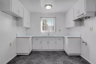 3119 W 71st, Los Angeles, CA 90043 - Photo 9