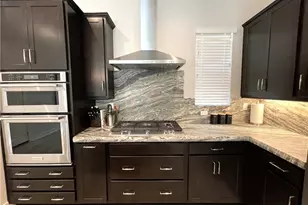 533 Daniel Freeman Cir, Inglewood, CA 90301 - Photo 13