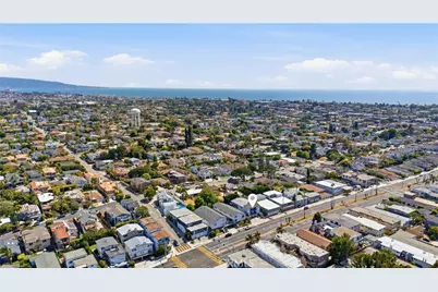 1450 Manhattan Beach Boulevard, Manhattan Beach, CA 90266 - Photo 23