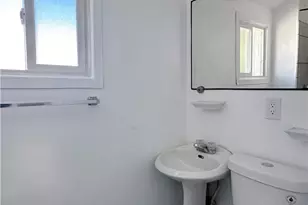 3757 W 182nd St, Torrance, CA 90504 - Photo 17