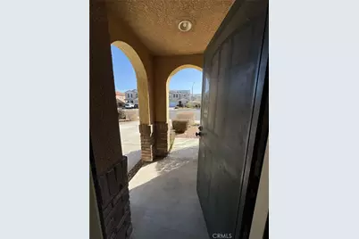 37507 Citron Place, Palmdale, CA 93551 - Photo 11