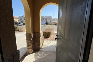 37507 Citron Pl, Palmdale, CA 93551 - Photo 11