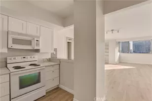 969 Hilgard, Los Angeles, CA 90024 - Photo 13